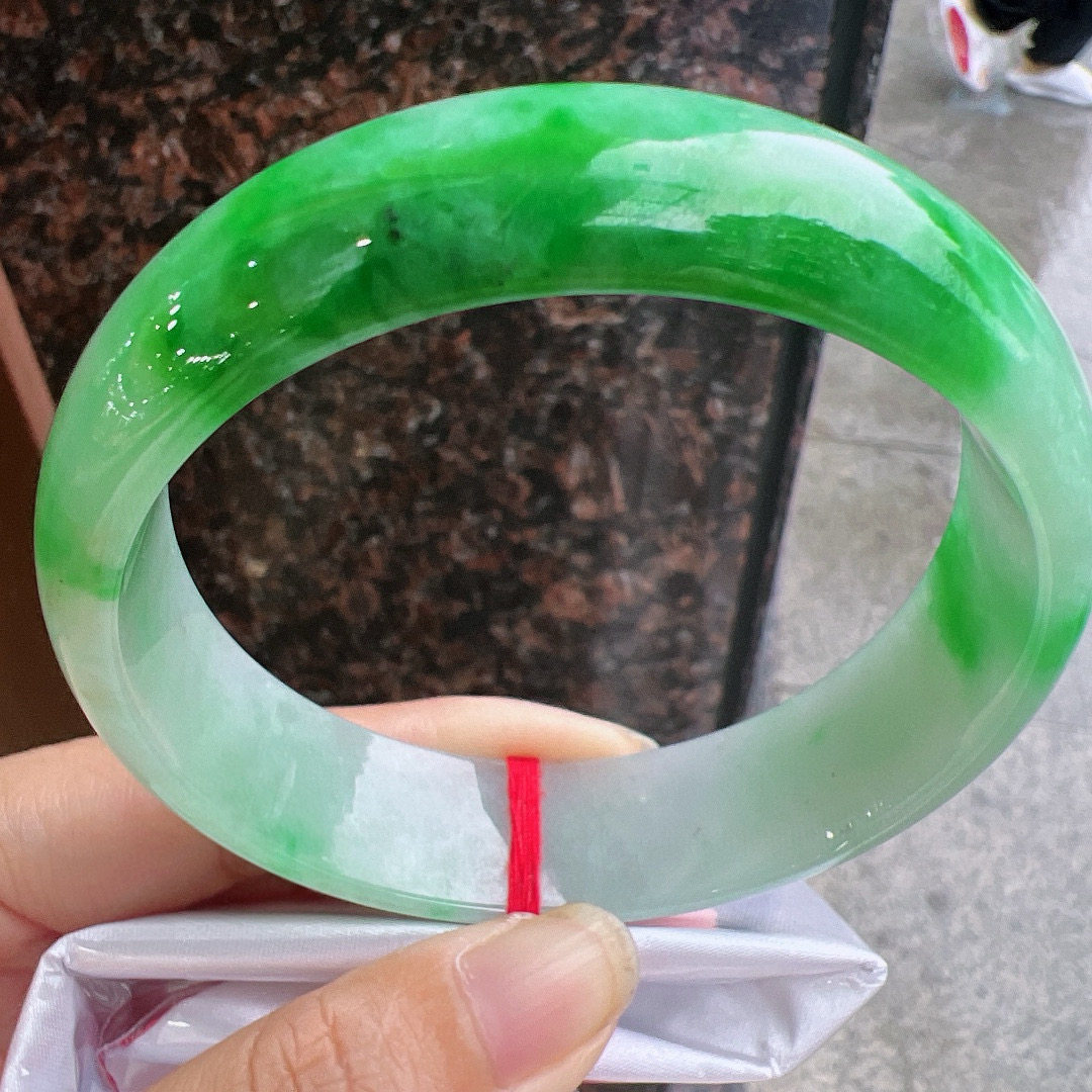 65圈口缅甸天然A货老坑种玉镯平洲翡翠手镯精选编号047D0321E