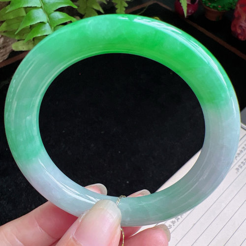 圆条52圈口缅甸天然A货老坑种玉镯平洲翡翠手镯精选编号046D0402