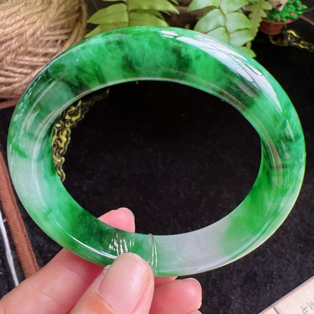 55圈口缅甸天然A货老坑种玉镯平洲翡翠手镯精选编号065D0411E