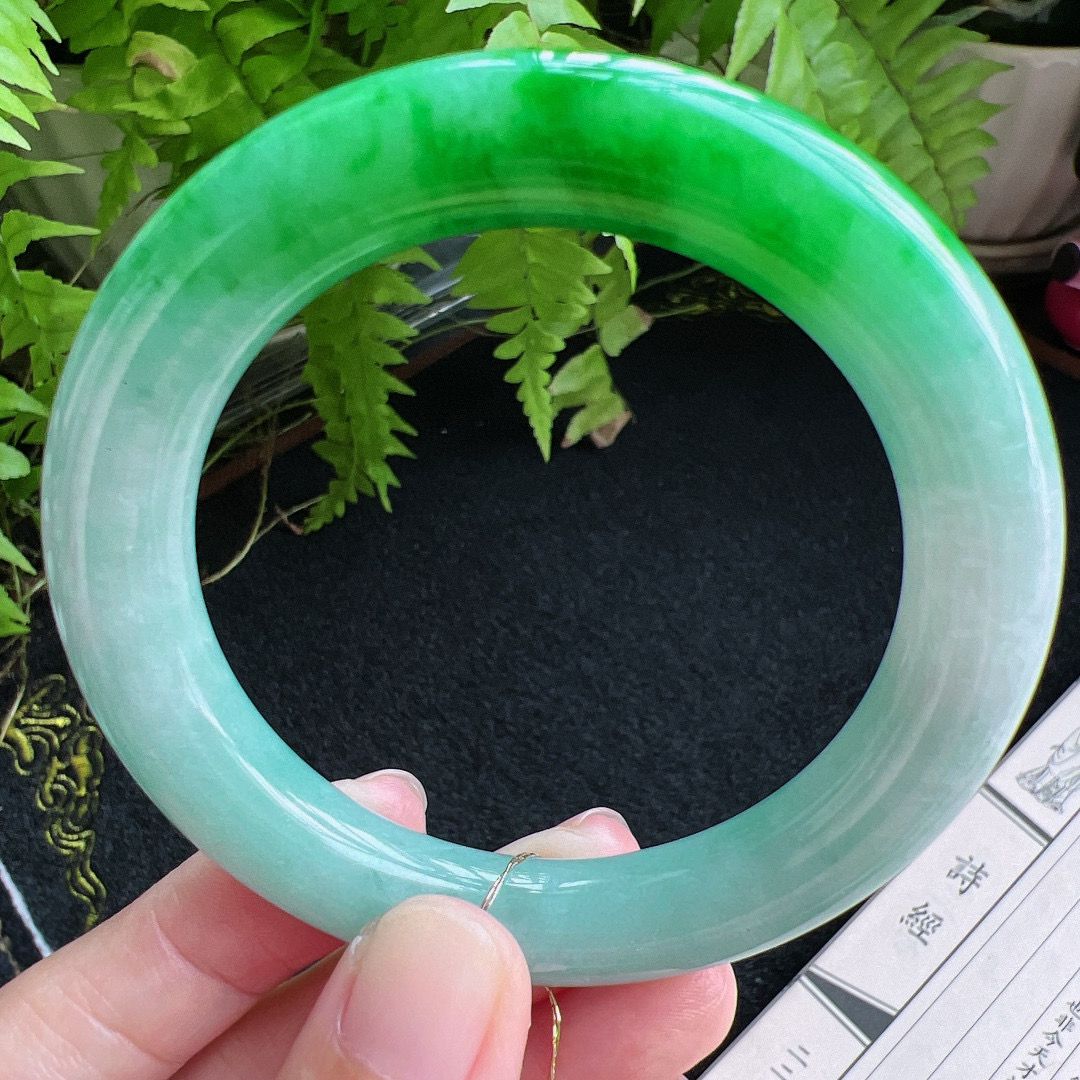 圆条55圈口缅甸天然A货老坑种翡翠手镯玉镯子平洲翡翠手镯精选