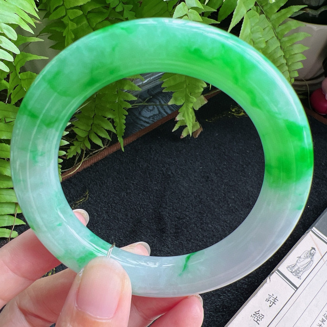 圆条56圈口缅甸天然A货老坑种翡翠手镯玉镯子平洲翡翠手镯精选