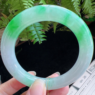 圆条57圈口缅甸天然A货老坑种玉镯平洲翡翠手镯精选编号047D0401