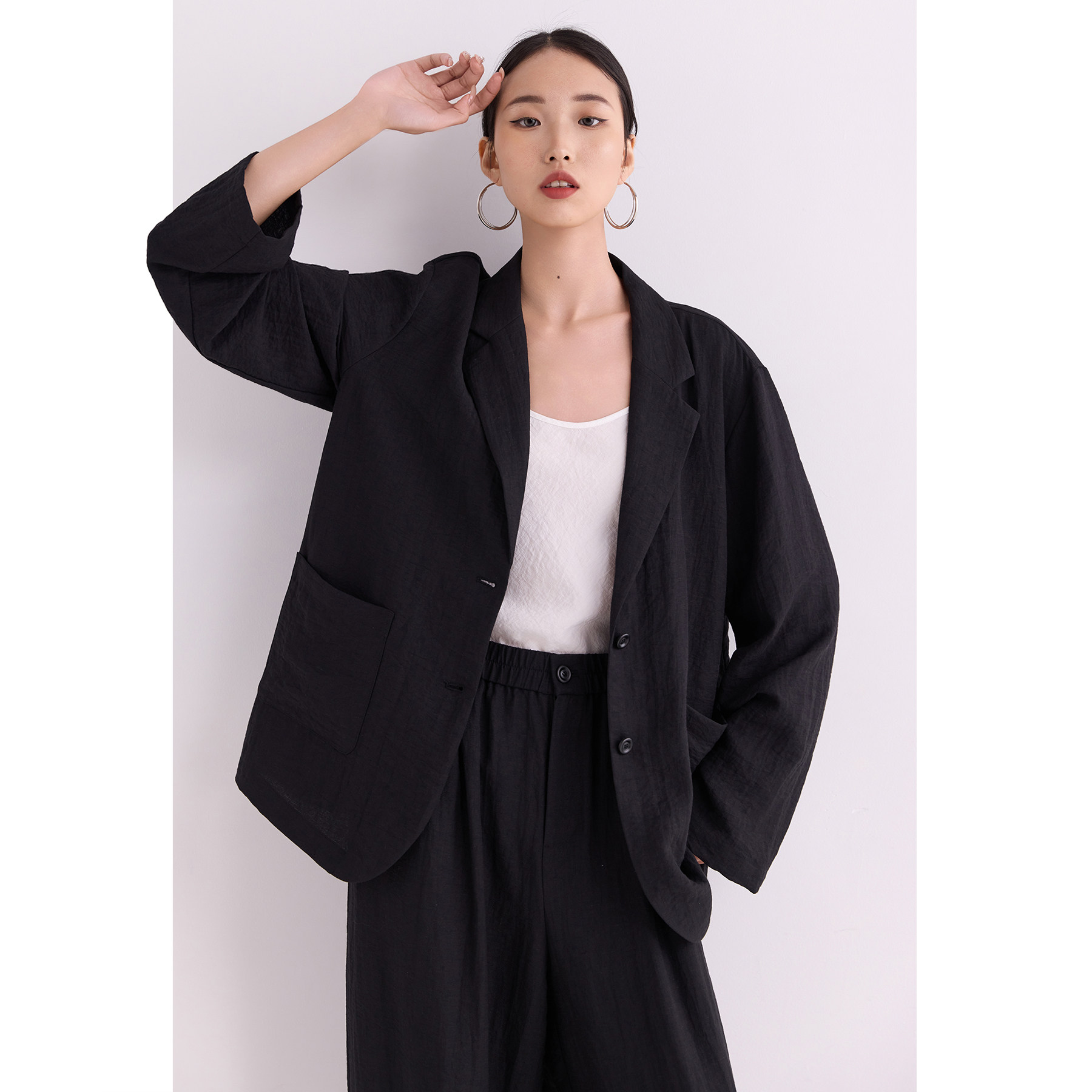 亚麻西装外套女黑色简约休闲长袖薄款高级感通勤松弛风2026春新款,女装/女士精品,西装,淘宝优惠券,粉丝福利购,淘宝优惠卷