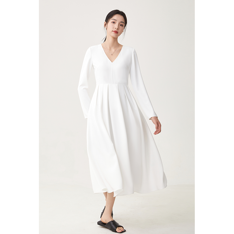CR中长款v领九分袖大摆连衣裙