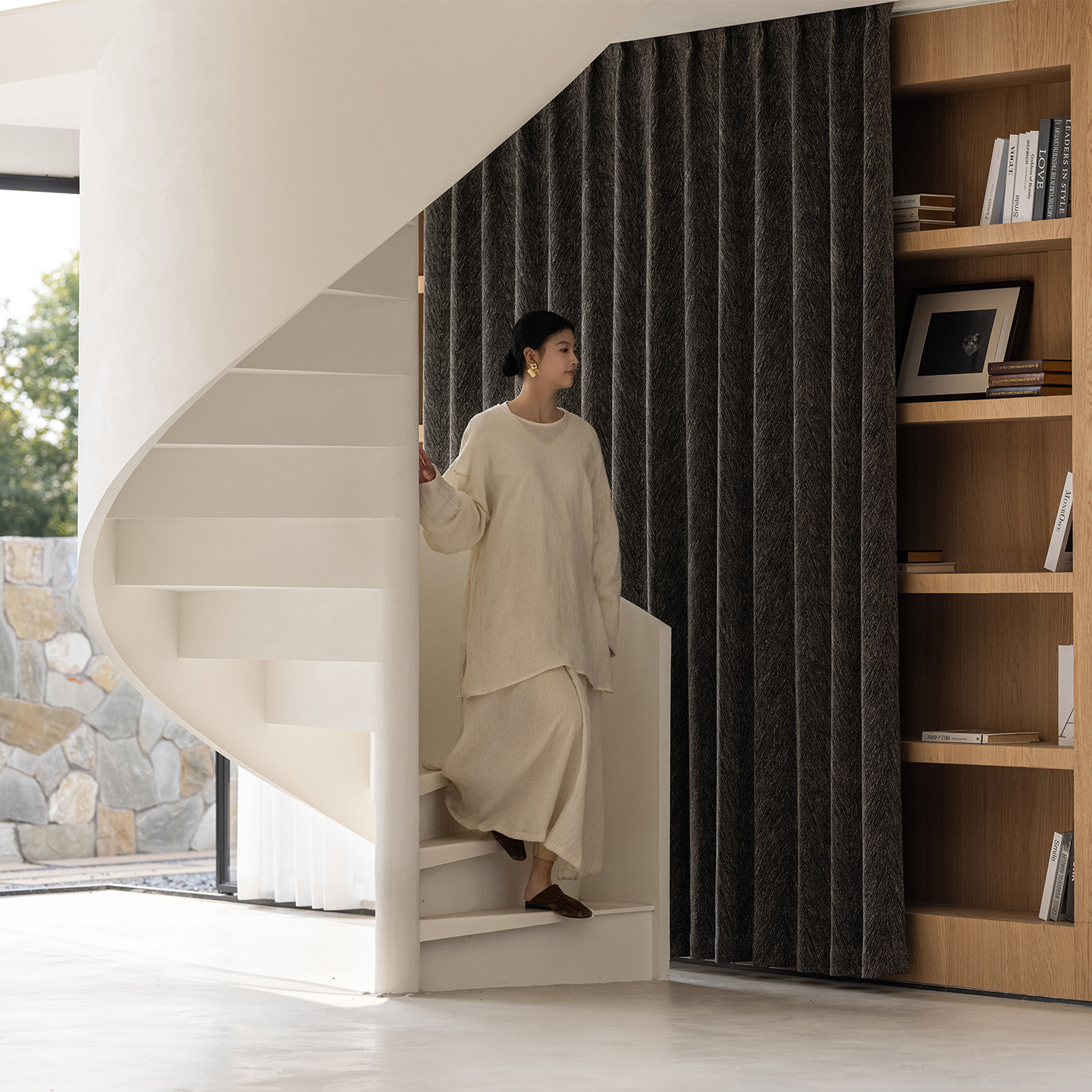 意式极简黑色棉麻窗帘客厅卧室高级感简约现代轻奢全遮光布料定制