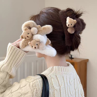 可爱毛绒小熊发量多抓夹女韩版百搭大号鲨鱼夹后脑勺盘发发夹头饰