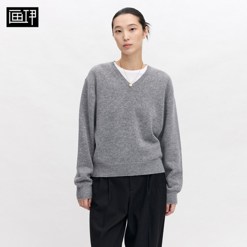 画伊2026秋季新品简约V领山羊绒羊毛混纺针织衫套头毛衣女打底衫