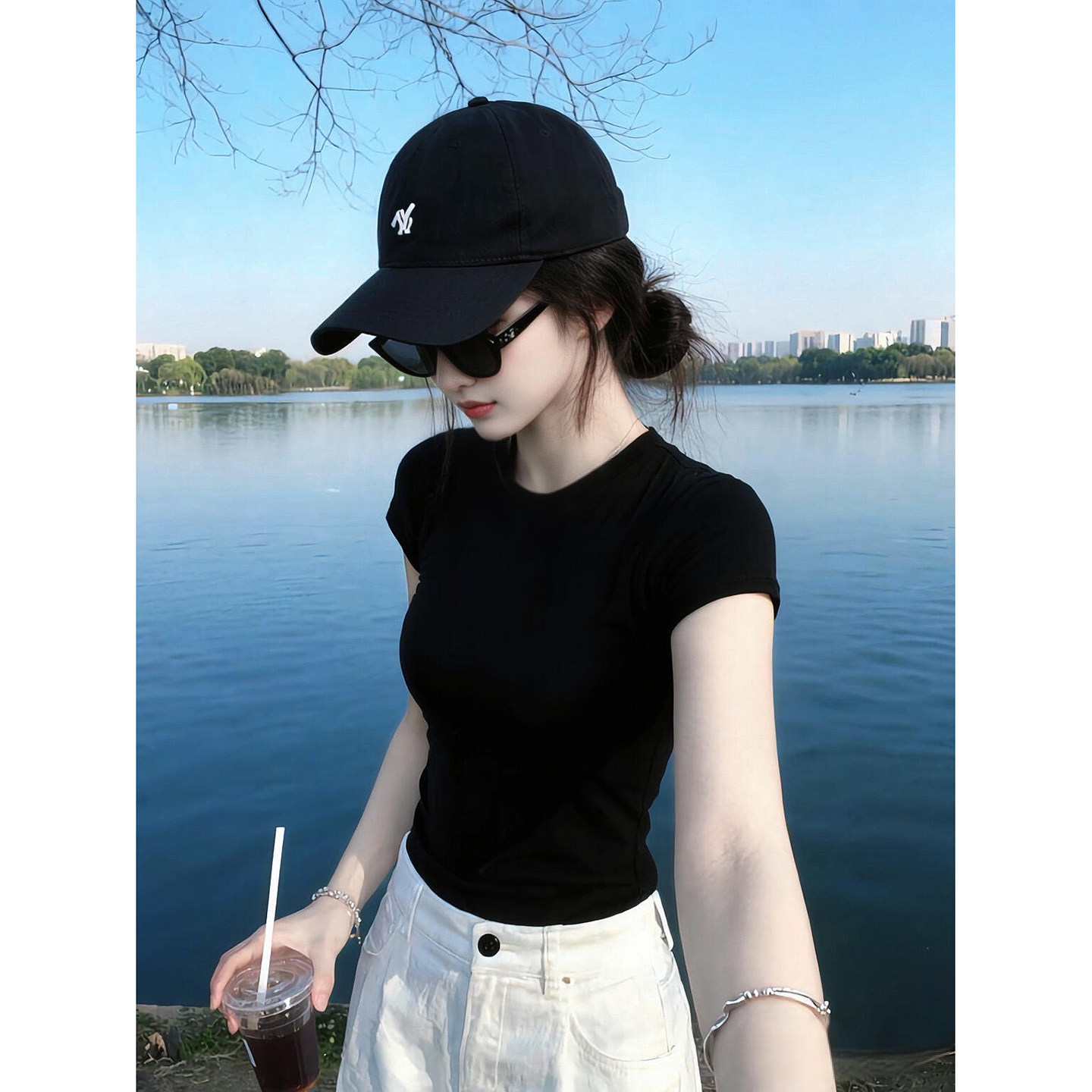 黑色时尚显瘦纯棉短袖t恤女夏