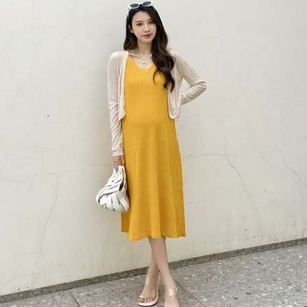 孕妇夏季吊带连衣裙冰丝连衣裙套装洋气时尚防晒开衫吊带裙两件套