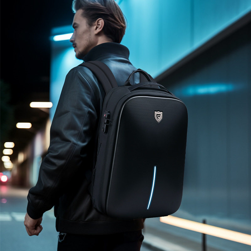 硬壳双肩包男高端商务休闲电脑背包15.6寸电竞包大容量大学生书包