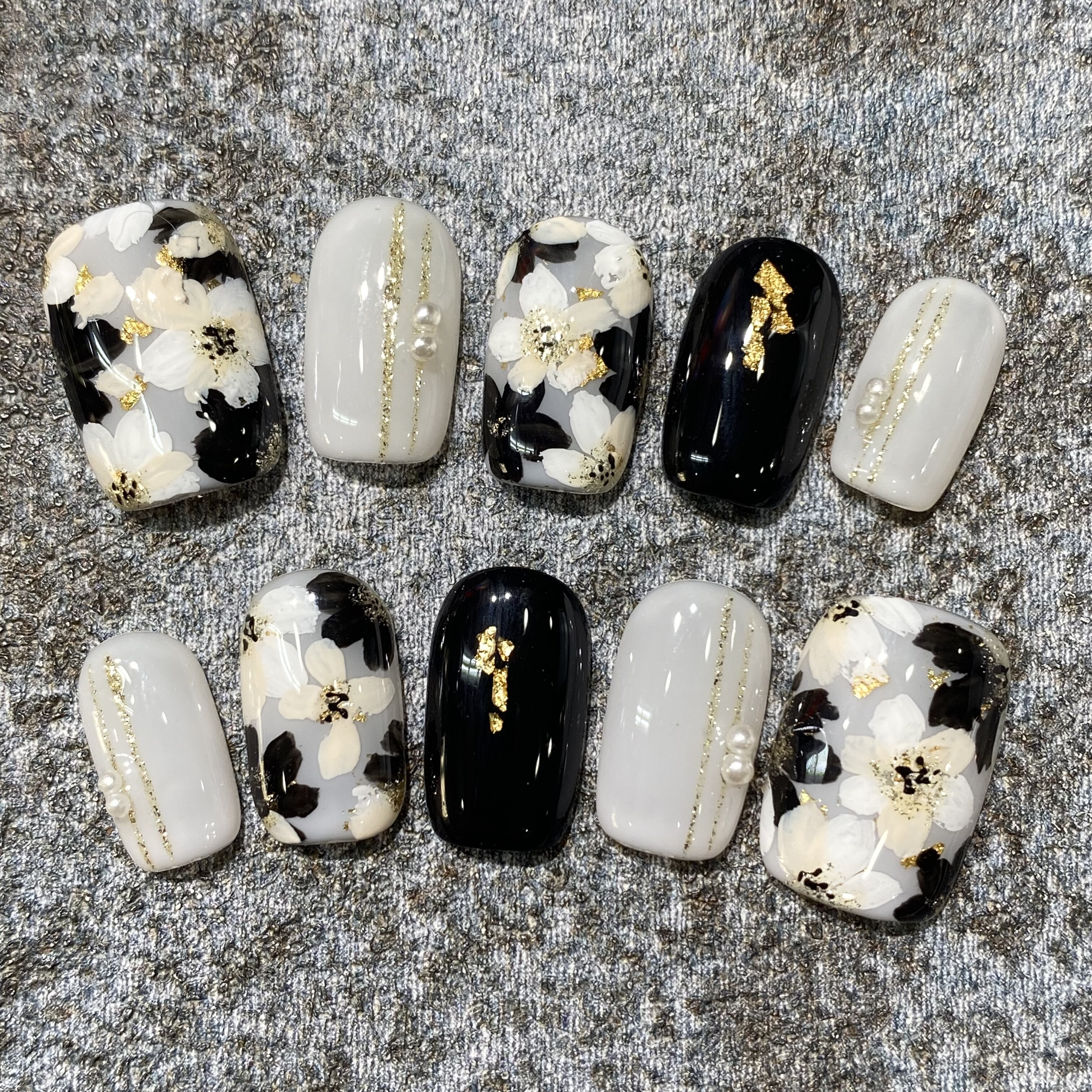 【墨韵花梨】纯手工穿戴甲手绘高级感美甲金箔珍珠可拆卸贴片显白