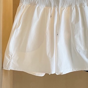 030209~「包邮 休闲运动款」加宽高腰设计~女士短裤