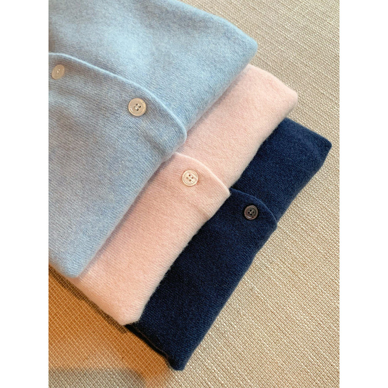 圆领单排扣设计女士针织开衫