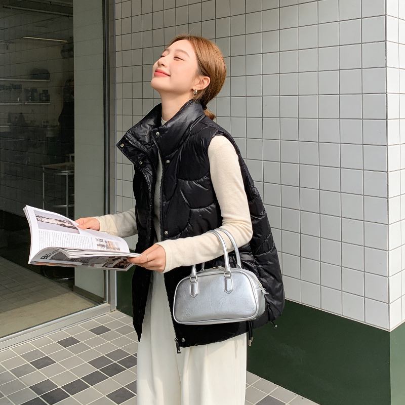 免洗亮面设计感宽松大码休闲小个子无袖坎肩棉服马夹外套女减龄潮