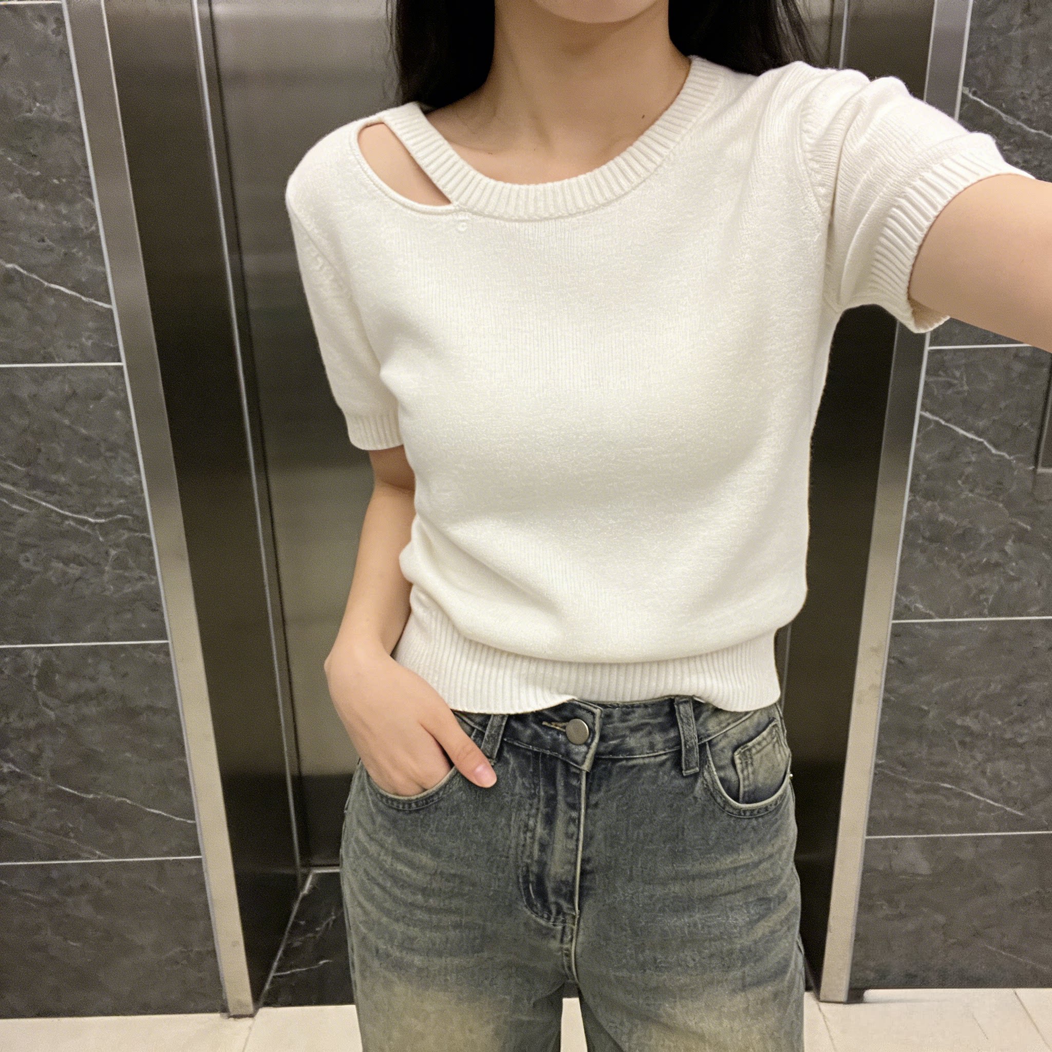 2026夏季新款女士针织衫独特别致超好看通勤小众设计感短袖t恤潮