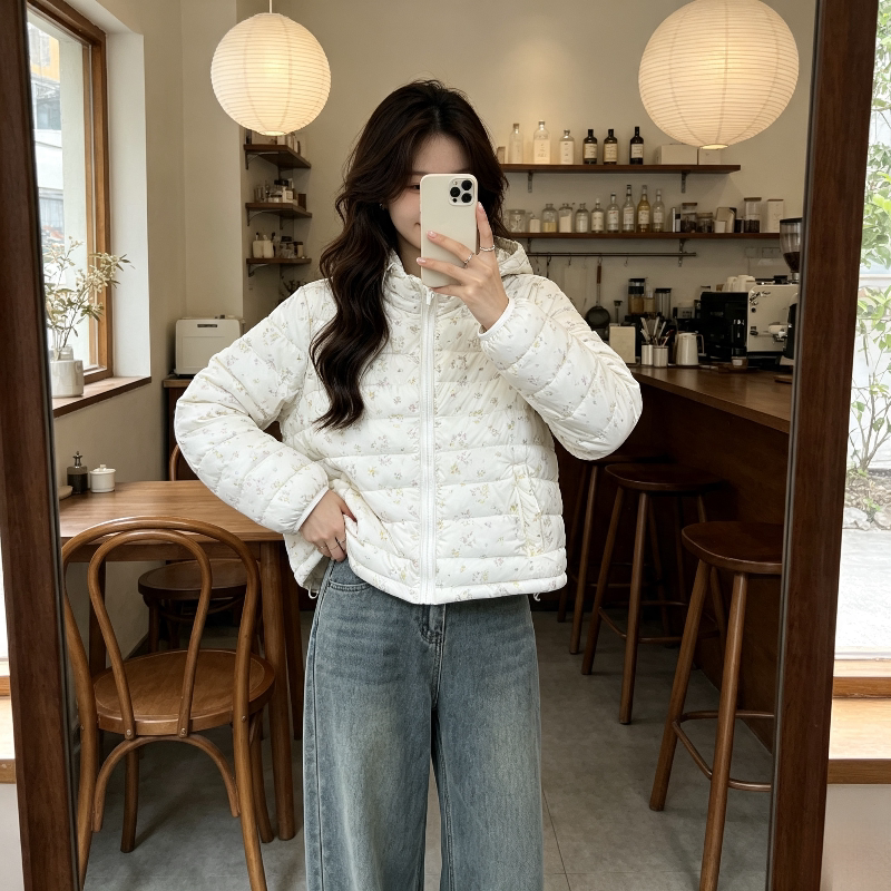 温柔风减龄小碎花连帽秋冬轻薄款保暖防寒连帽棉衣排骨服外套女潮