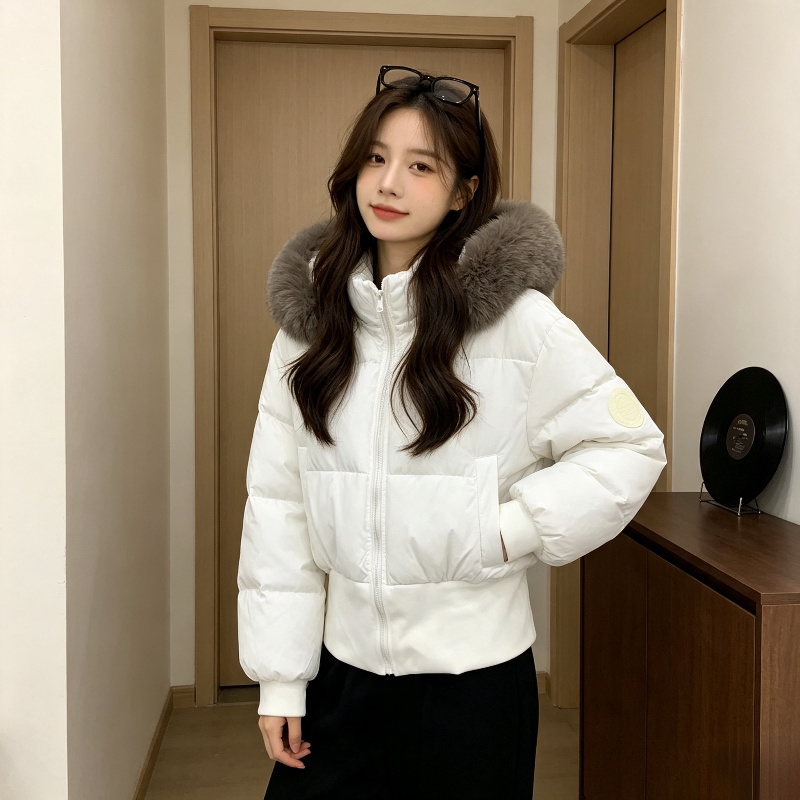 大毛领连帽加厚保暖防寒短款宽松小个子收腰气质棉服外套女面包服