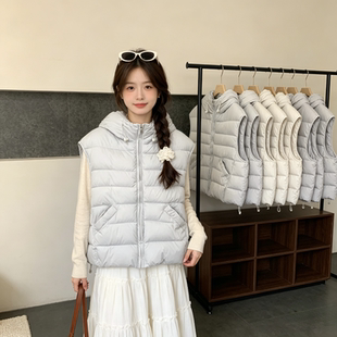 雾霾蓝温柔风减龄宽松大码小个子连帽无袖坎肩棉服马夹外套女洋气