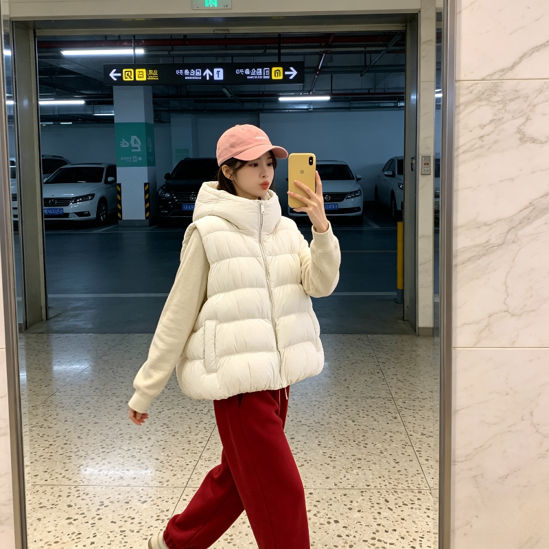 慵懒风宽松大码小个子连帽设计感无袖坎肩泡芙款棉服马夹外套女潮