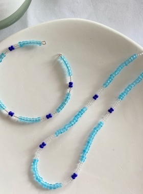 pupu设计蓝色串珠手链ins