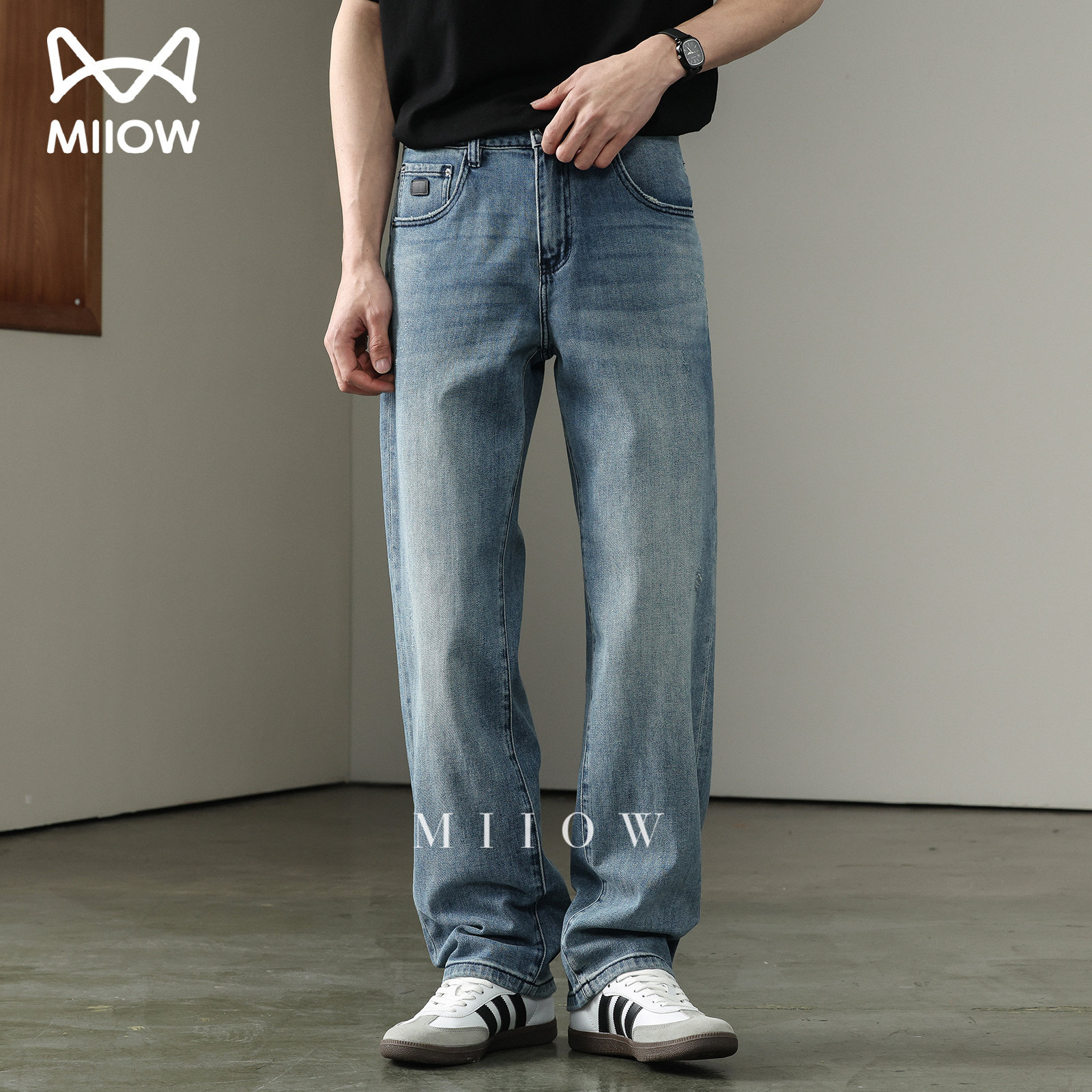 猫人秋季新款宽松弹力直筒牛仔裤