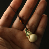 精品纯手工一体雕刻天然鹿角小葫芦小挂件手雕根付手机挂坠小福禄