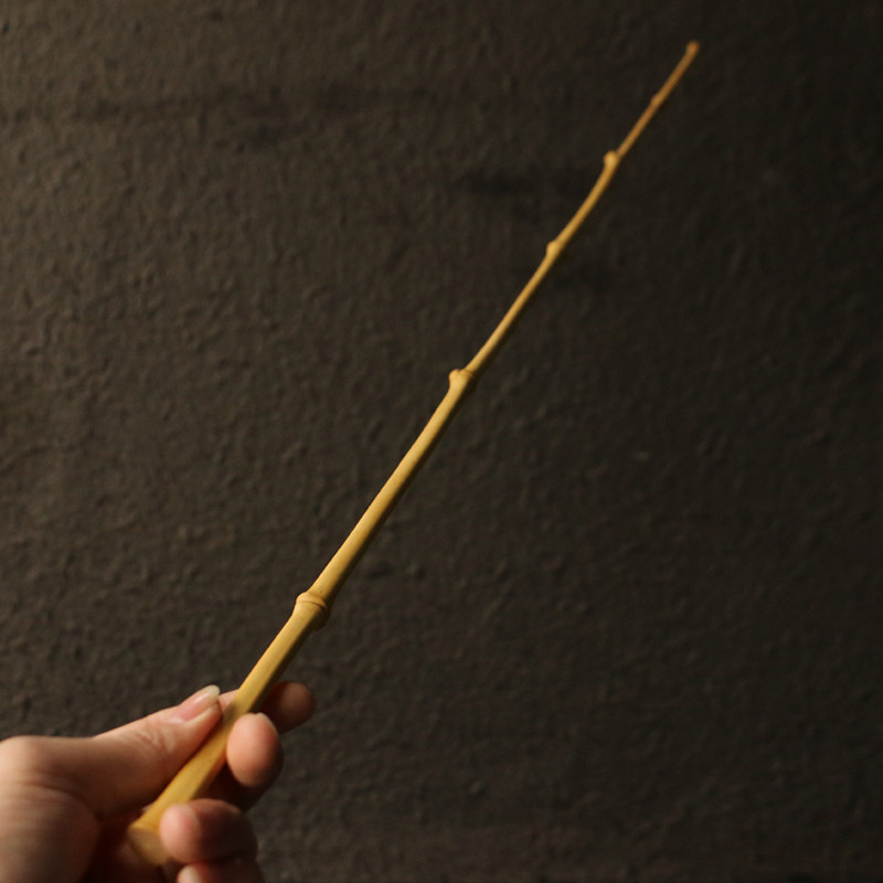 纯手工制作天然老楠竹枝教鞭竹条子鞭子家用戒尺教棍软竹鞭竹节枝