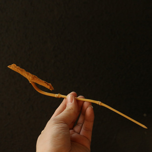 精品老师傅纯手工一体雕刻荷叶型老竹枝发簪竹雕竹雕茶针