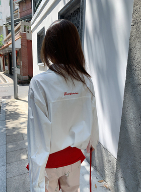 4422新款2024初秋后背字母刺绣别致上衣女外搭长袖衬衫女