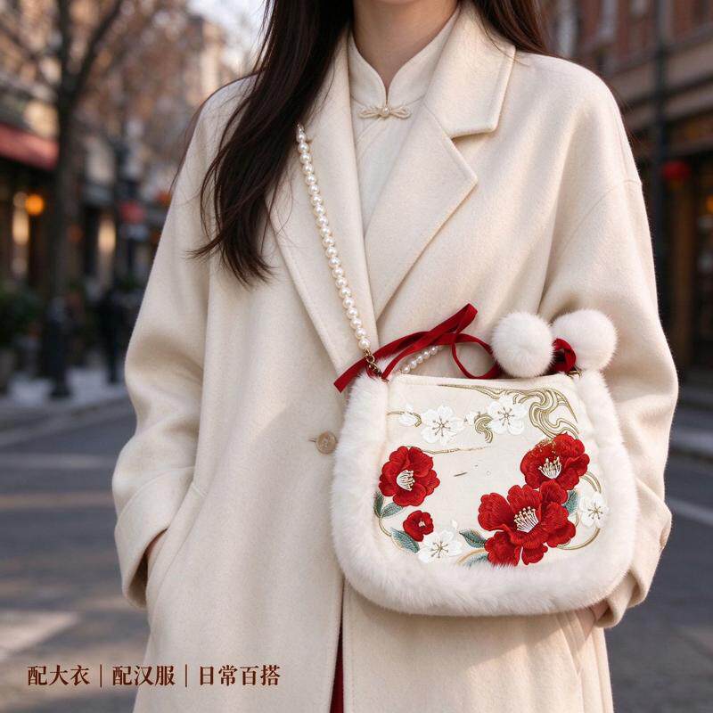 冬季毛绒手机包绣花汉服斜挎女包