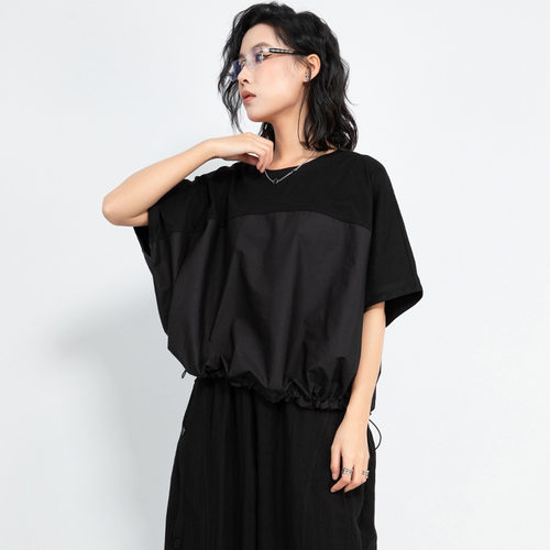 今年流行特惠2025夏季新款短袖T恤女 小众设计蝙蝠衫上衣个性拼接