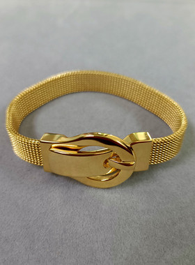 高级感小众手表带磁力扣手链钛钢镀18K金不易掉色冷淡甜金属手镯