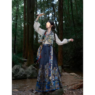 十三余小豆蔻儿[蛇沼鬼城-盗墓笔记联名] 马面裙套装新款汉服女夏