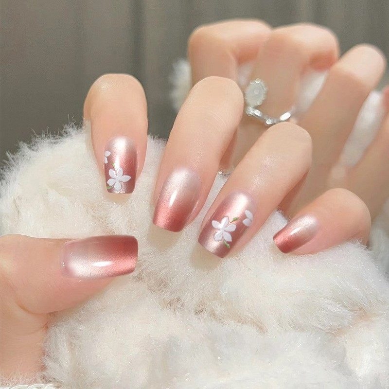 2026年新款儿童美甲穿戴甲感短款花开半夏猫眼30片假指甲贴片,彩妆/香水/美妆工具,美甲工具,淘宝优惠券,粉丝福利购,淘宝优惠卷