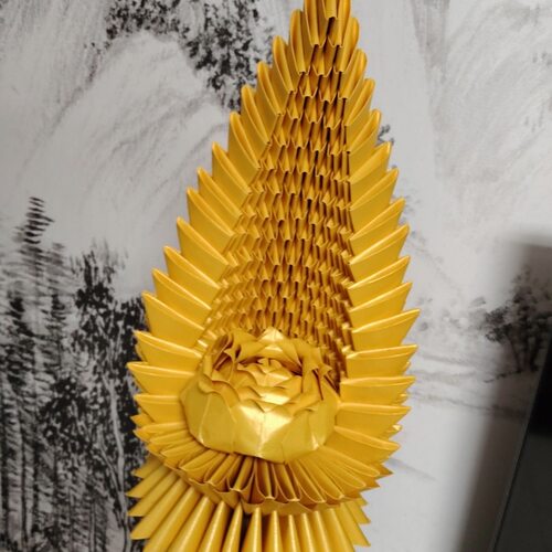 成品鎏金纸背靠金山手工折纸