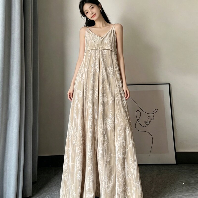 丝绒印花吊带裙连衣裙女春秋加长款到脚踝拖地长裙复古国风裙子潮