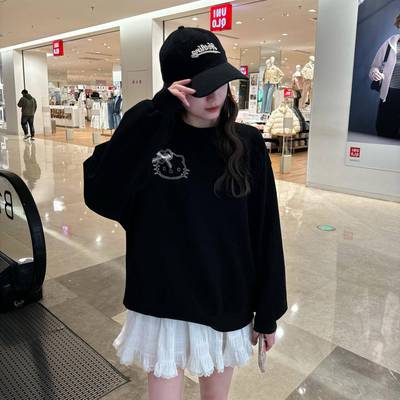 卡通印花领套圆头卫衣女宽松计感花蕾丝边FBD设松紧腰半身短裙两