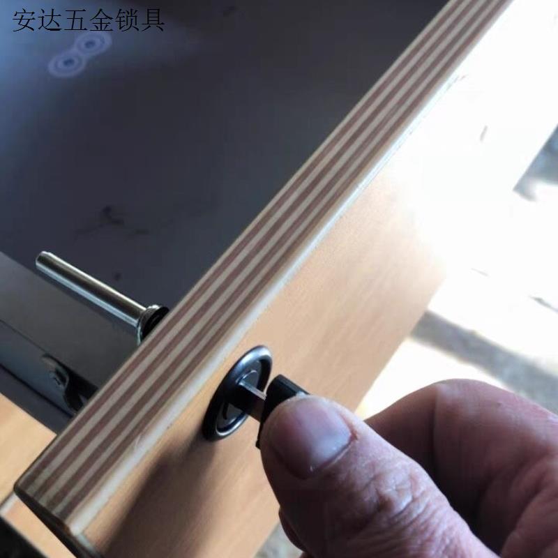 联动抽屉锁芯床头柜家用衣柜文件柜一锁锁杆门锁加长三联锁柜子.