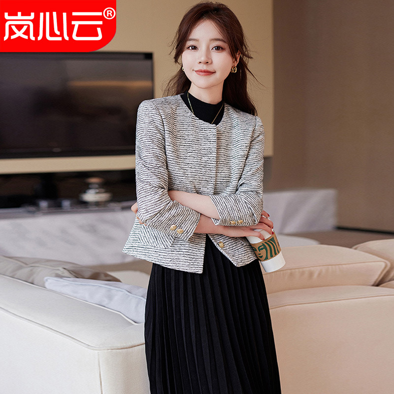 小香風(fēng)洋氣女士短款外套2025秋季高級感小個子氣質(zhì)百搭名媛上西裝