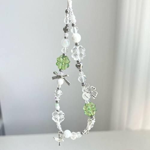 幸运四叶草多色串珠粉手机链防丢相机挂件女学生闺蜜礼物ccd挂绳