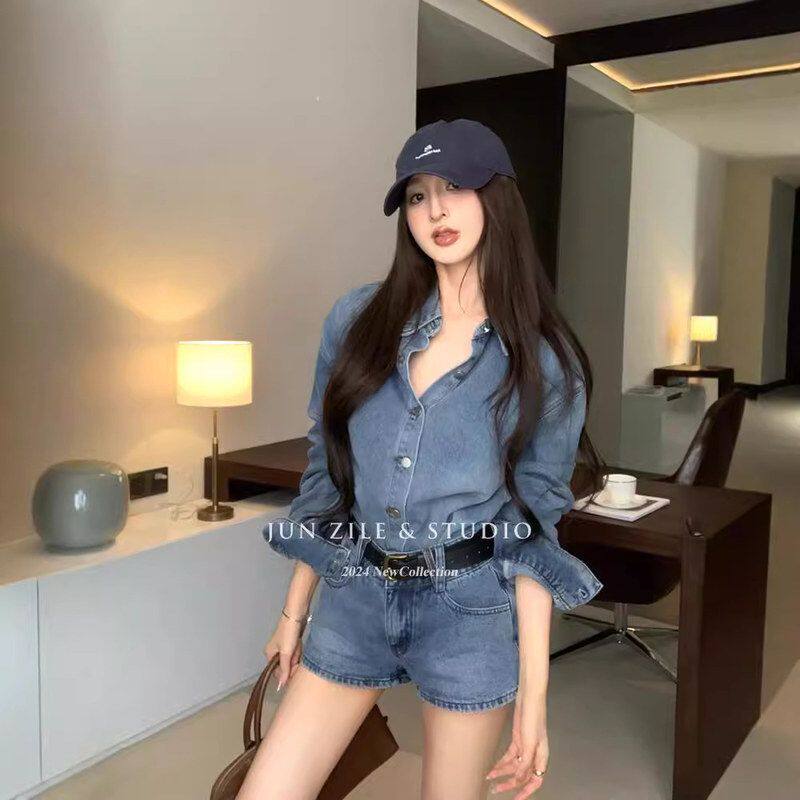 时髦复古牛仔衬衣女2026早春宽松上衣牛仔短裤女时尚套装两件套