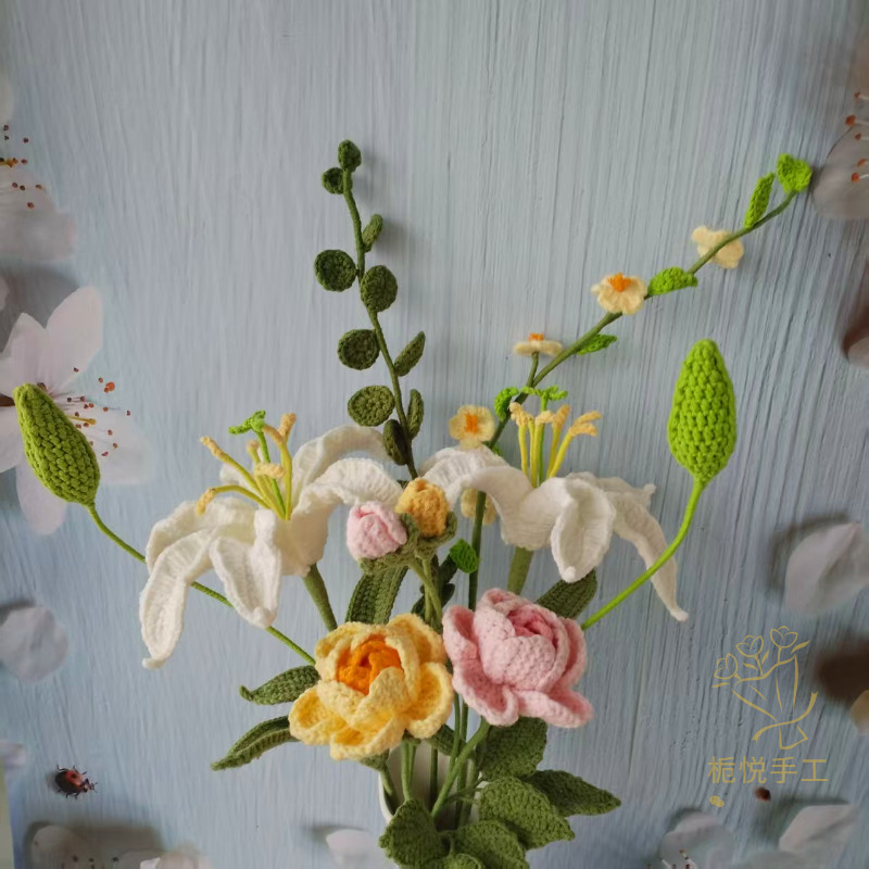 毛线编织花珈蓝百合室内艺术摆件