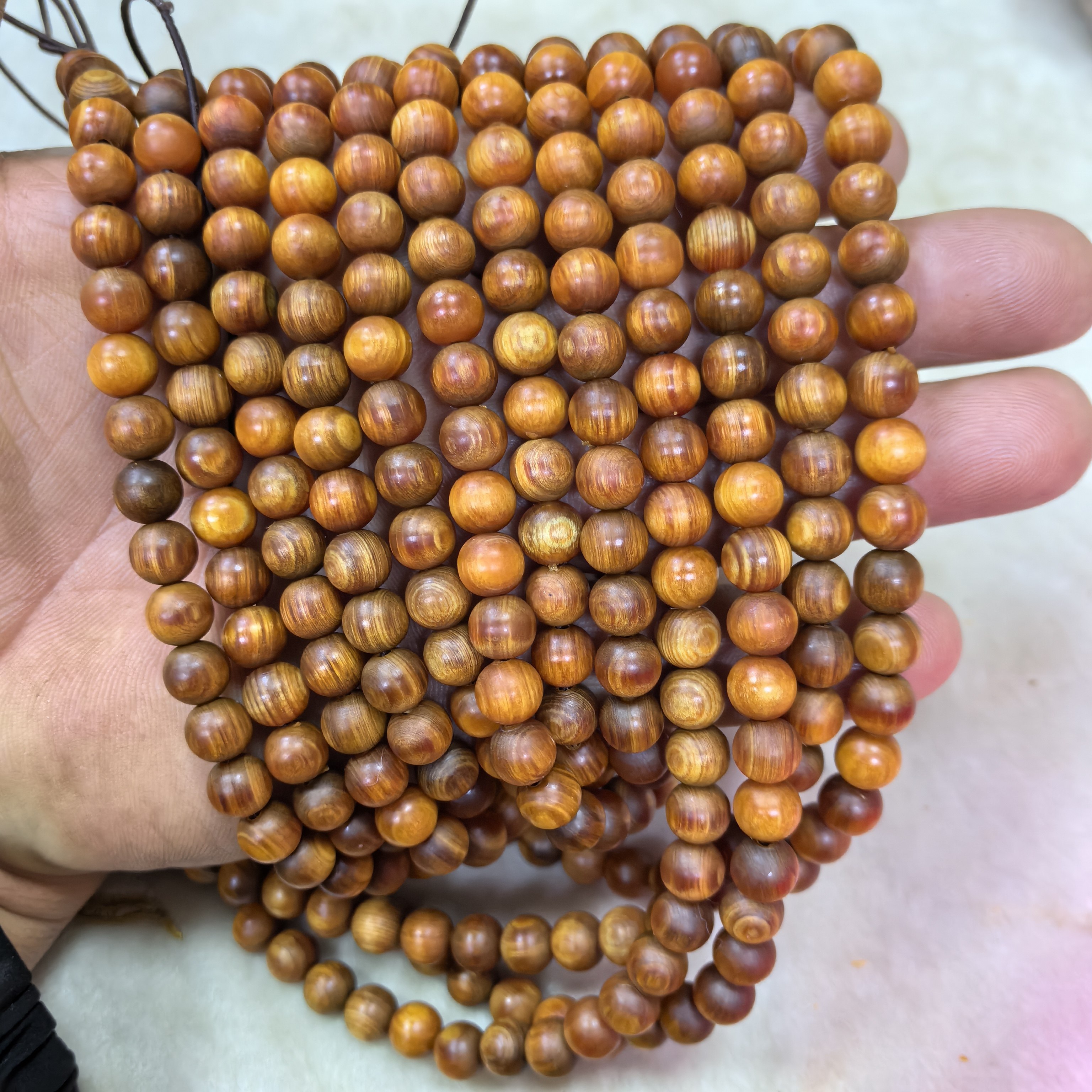 广西土沉香原木料高油脂红油玉化手珠手链(果香味)