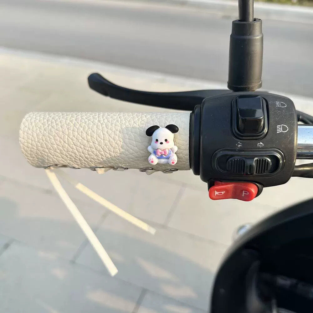 电动车把手装饰帕恰狗皮革套绑带防滑复古摩托车三轮车手把皮套