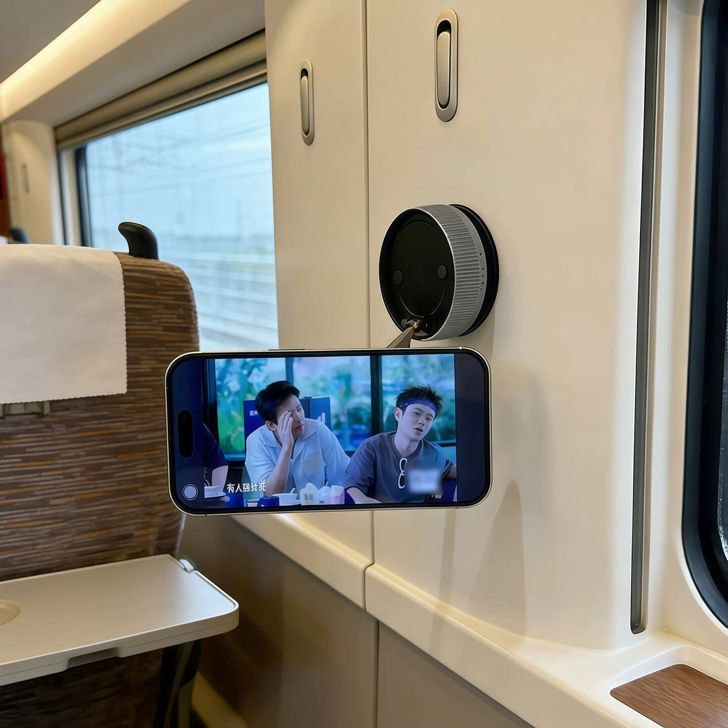i人拍照|一个人旅游自拍神器可折叠高铁飞机便携式磁吸手机支架