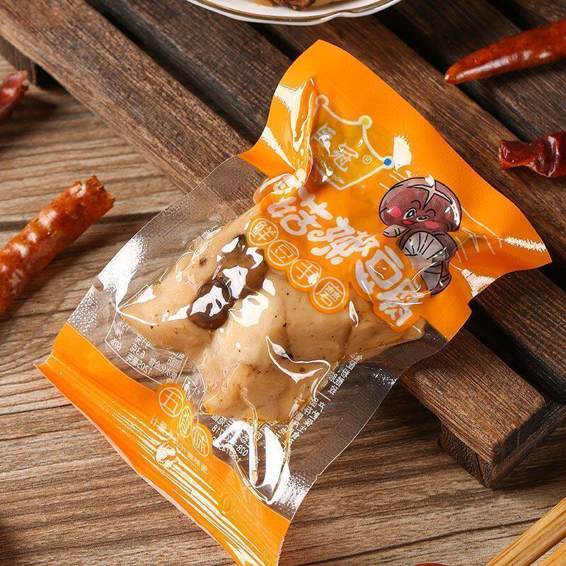 香菇豆干小零食豆腐干辣条食品散装小包装大礼包