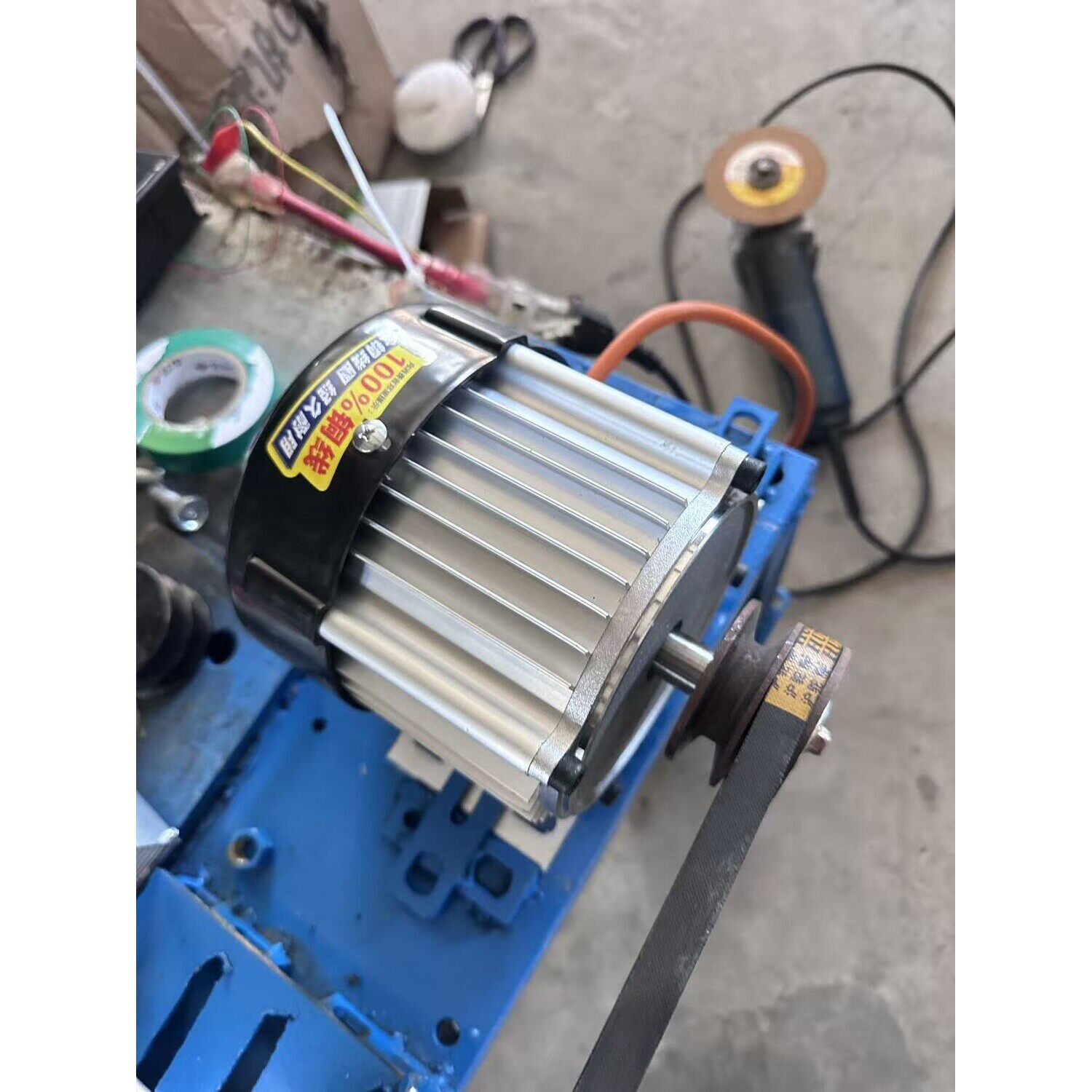 新款低速220v2000w交流发电机永磁无刷铜线家用风力水力