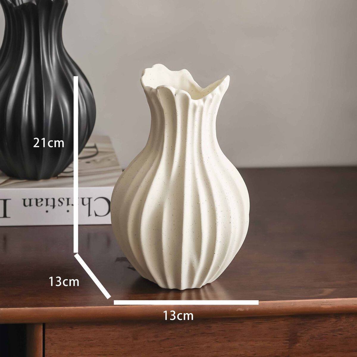 适合餐桌摆放的花瓶现代简约复古侘寂扇子花瓶仿真花个性高颜值陶