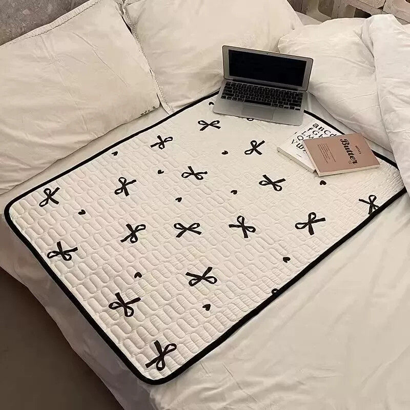 学生宿舍床铺专用姨妈垫可水洗生理期大尺寸床垫月经防漏隔脏毯子