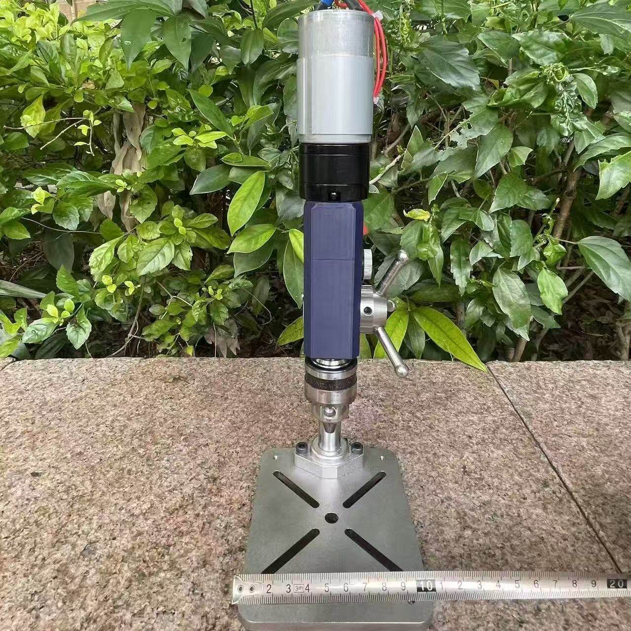 高精度家用迷你台钻台式小型钻孔机220微型精密钟表打孔机钻床diy